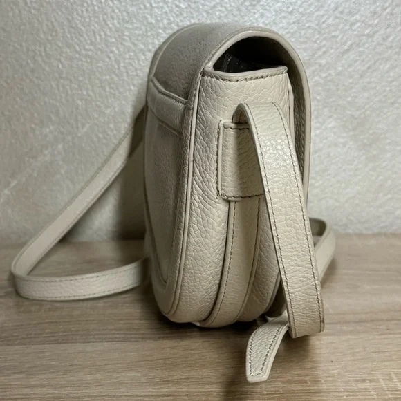 Tory Burch Cream Leather Serif T Crossbody Saddle Bag Purse - Picture 4 of 16